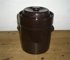 J�stkruka med trycksten och lok, 10 l